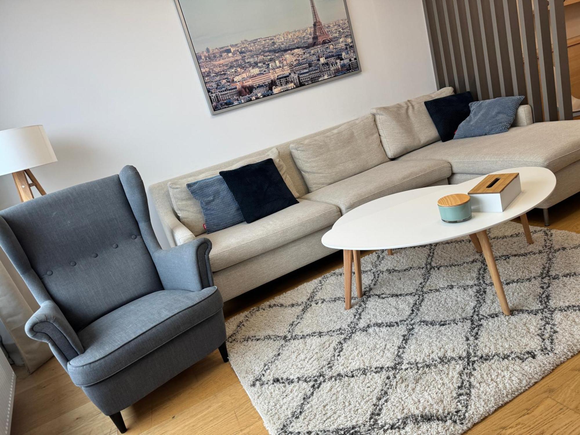 Appartement Downtown Charm With Free Parking Spot à Bratislava Extérieur photo
