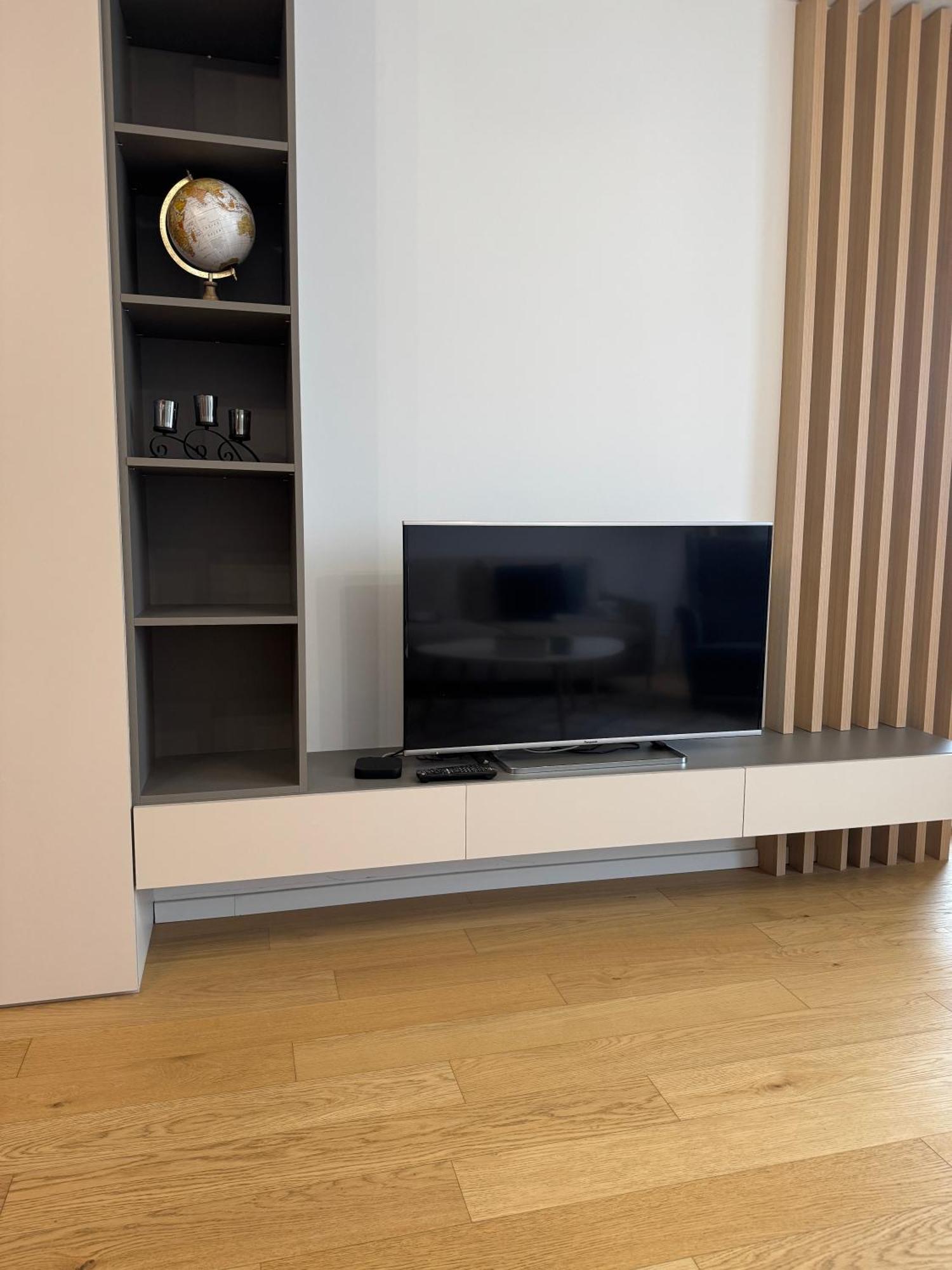 Appartement Downtown Charm With Free Parking Spot à Bratislava Extérieur photo